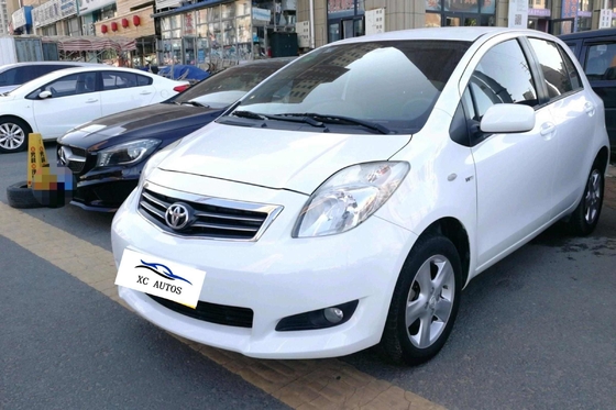 Toyota Yaris 5 Door 5 Seaters Gasoline Hatchback with Sunroof and LED Headlights
