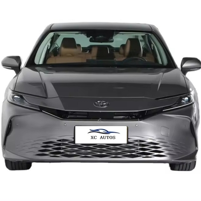 Hot 2023 Toyota Camry Exalted Version 4X4 SUV with 2.0L Petrol Engine and Accessories