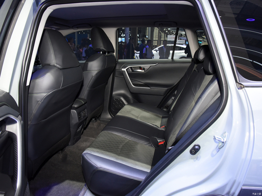Maximum Torque Nm 200-300Nm Toyota RAV4 5-door 5-seaters 2020 Rva4 Fuel Compact SUV Cars