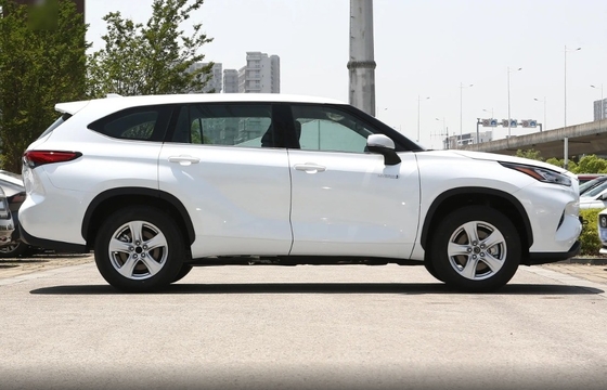 Euro VI 2023 Crown Kluger HEV Twin Engine 2.5L 2WD Elite 7-Seater Hybrid Electric Vehicle Midsize SUV