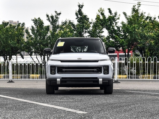 2024 Geely ICON 1.5 T Small SUV 5-Seater Gasoline SUV with 7-Speed Automatic Gear Box
