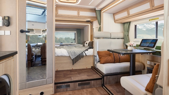 Maxus V100 Dissel Campervan Curb Weight ≥2500kg Torque 375NM Your Key to Luxury Travel