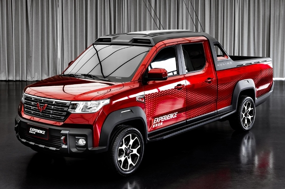 Chinese Wuling Gasoline Pickup Truck with 150-200Ps Maximum Power and ESC System