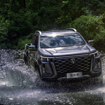 2024 Changan Lantuozhe Electric Pickup Trucks 4 Forward Shift 5 Seating Capacity