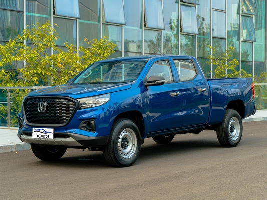 CHANGAN KAICHENG F70 2.4T Automatic Two-Wheel Drive Gasoline Truck Turbo Cruise Control
