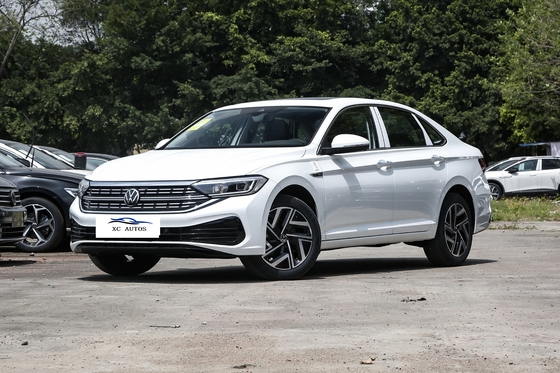 Volkswagen Sagitar Gasoline Car with Conventional Fuel 4-door 5-seater Body Structure