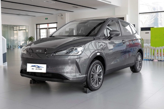 Pure Electric Neta V 5 Seater Car with 400Km Long Endurance and Front 4 Rear 4 Radar