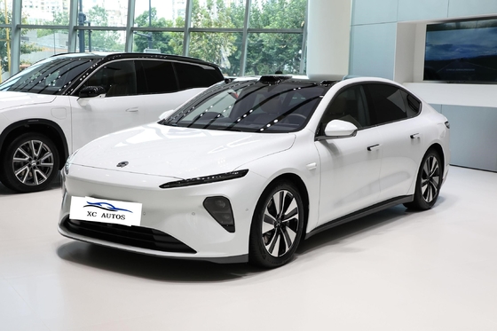 High Speed Luxury Nio Et7 Energy Vehicle 4WD Electric Car with Electric Parking Brake