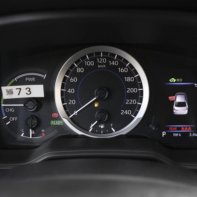 Maximum Torque 100-200Nm Toyota Corolla Hybrid Sedan Car with Electric Parking Brake