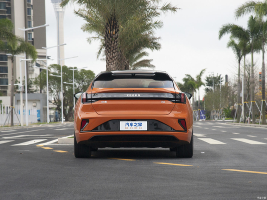 CTLC 675-750km Pure Electric Sedan EV Zeekr 001 2024 Fast Charging High Speed 5 Seats