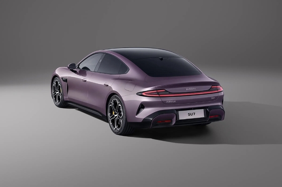 Xiao mi Su7 Chinese Electric Sedan with L*W*H mm 3780x1715x1540 and 4-door 5-seater