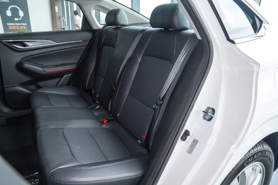 Great Value Changan EADO EV 460 Electric Car EV Sedan 5-door 5-seater Body Structure