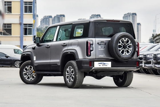 Beijing Bj40 Sunroof Gasoline SUV Car 2.3t Large Vehicle Used Car