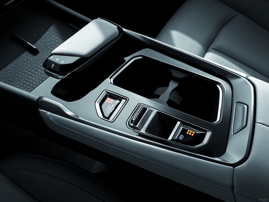 Changan Uni-t 1.5t Petrol Crossover L*W*H mm 4535*1870*1565 Maximum Power 150-200Ps