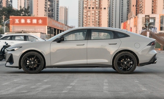 Touch Screen Yes CHANGAN UNI-V Exalted ver. 1.5T 188hp L4 5-door 5-seat hatchback