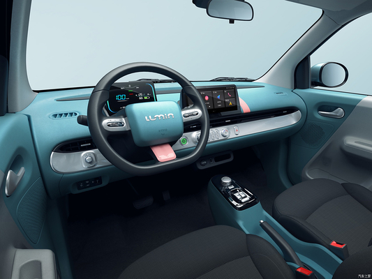 Changan Lumin Hatchback Electric Car EV Sedan with Front 4 Rear 4 Radar at Great Value