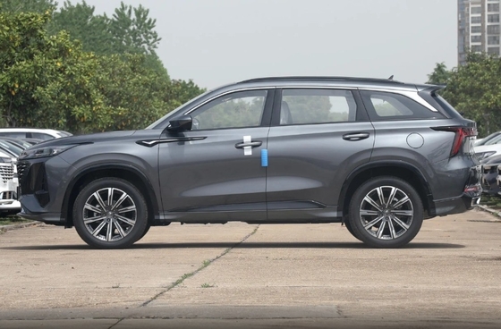 Chongqing CHANGAN CS75 PLUS Petrol Compact SUV 2023 3rd Gen. Automatic Deluxe Ver. 1.5T 188hp L4 LED Headlight