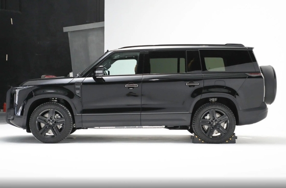 Mid-Size SUV with Dual-motor 4WD Electric Vehicle 4 Cylinders and Single Speed Gearbox