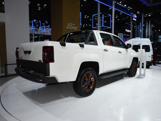 2023 Great Value JMC YUHU7 Petrol Gasoline Pickup Truck with R17 Tire Size
