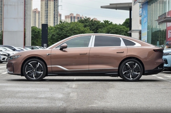 Electric Steering System Midsize SUV with 730km Long Range Voyah Zhuiguang 2023ver