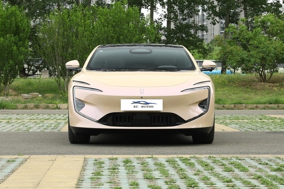 2024 700 Triple Laser Rear Drive Luxury Medium and Large Car 4-door 5-seat Body Structure