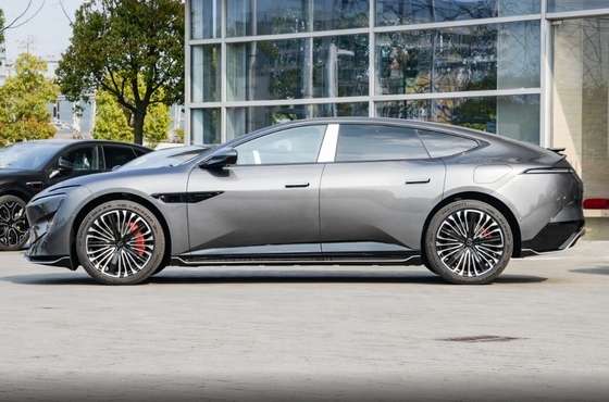 4-door 5-seat Body Structure Avatr 12 EV 2024 650 Triple Laser 4WD Performance Edition