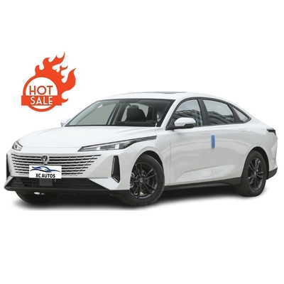 2023 Changan Yida Gdi Dct Flagship Model 5 Seat Sedan with 1.5T Engine and LED Camera