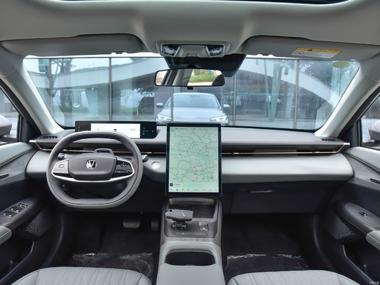 2023 Changan Yida Gdi Dct Flagship Model 5 Seat Sedan with 1.5T Engine and LED Camera