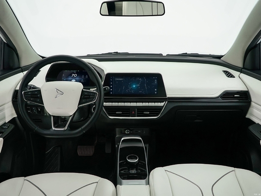Xinte 2020 Qi Neng GEV 1 Euro VI 305KM 5-door Four-Seater Hatchback with Fast Charging
