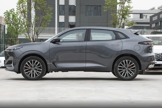 2024 Uni-K Changan Gasoline Awd Suv Car with 5 Door 5 Seat Body Structure and ESC