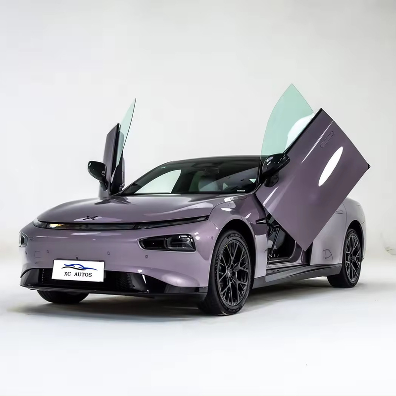 Xpeng P7 EV Sedan with Multi-function Steering Wheel and Maximum Torque Nm of 400-500Nm