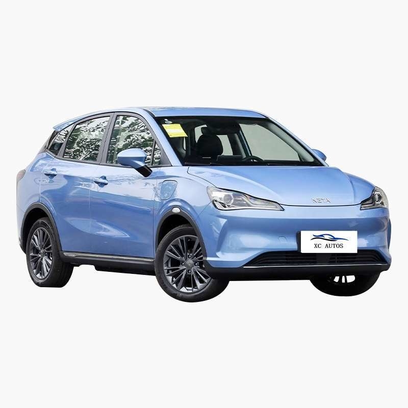 Pure Electric Neta V 5 Seater Car with 400Km Long Endurance and Front 4 Rear 4 Radar