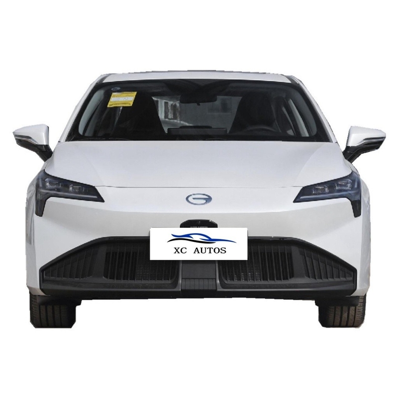 4 Doors 5 Seats AION Used Car Electric Car with Left Steering and Sunroof