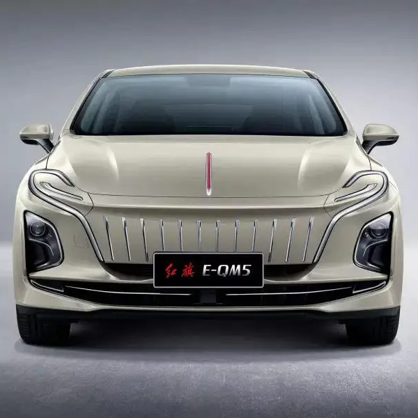 HONGQI E-QM5 Plus Electric Car 620km Long Range Sedan with L*W*H mm 4988*1875*1470mm