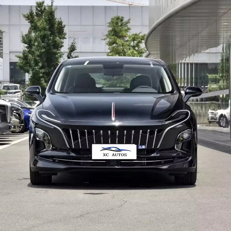 2023 Hongqi E-QM5 Pure Electric 5-Seat Black Color 4-door 5-Seater for Russian Market