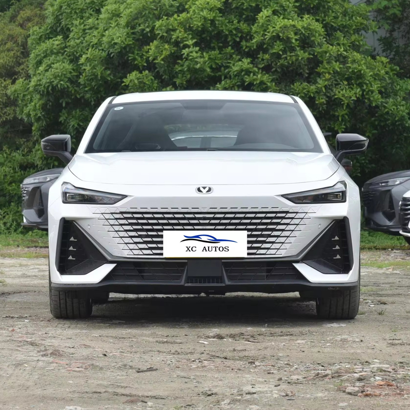 Changan Uni-V 1.5t Idd 113 Km 5 Door 5 Seat Compact SUV Energy Plug in Hybrid Car with 1
