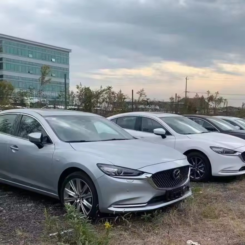 5 Seats Mazda Atenza Gasoline Car 2WD Sedan with LED Headlight and Affordable